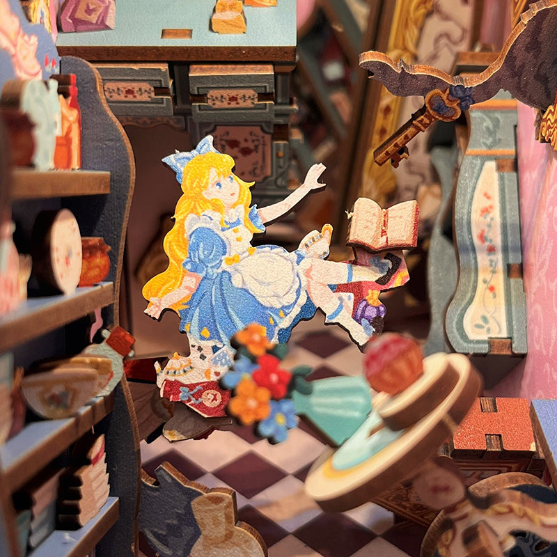 DIYRICLE | Alice's Adventure