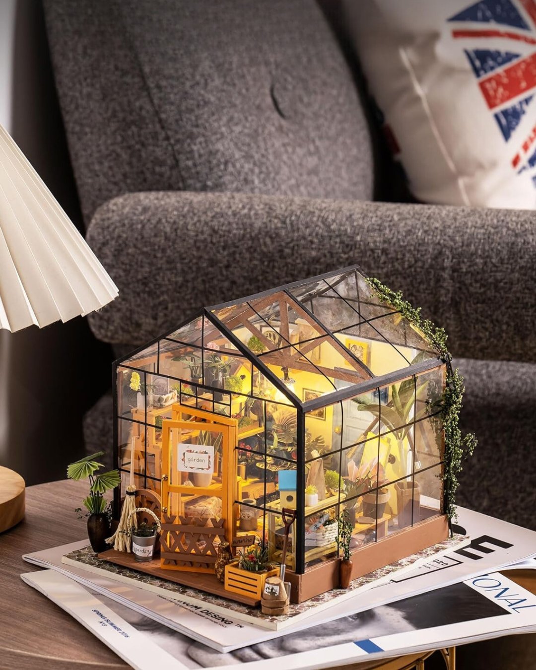 Cathy's Flower House DIY Miniature House