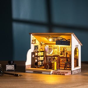 Kiki's Magic Emporium DIY Miniature House Kit
