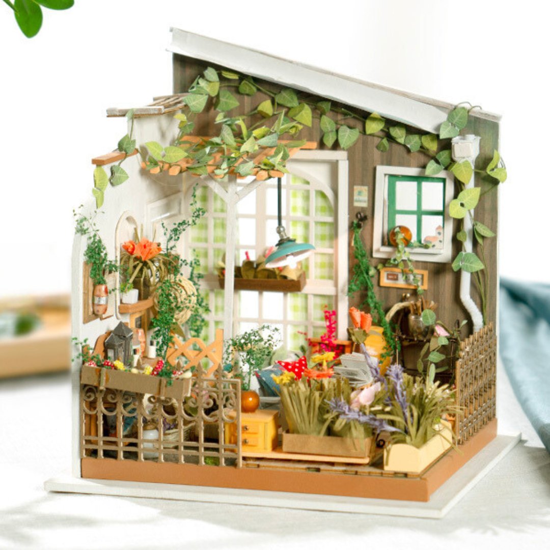 Miller's Garden DIY Miniature House Kit
