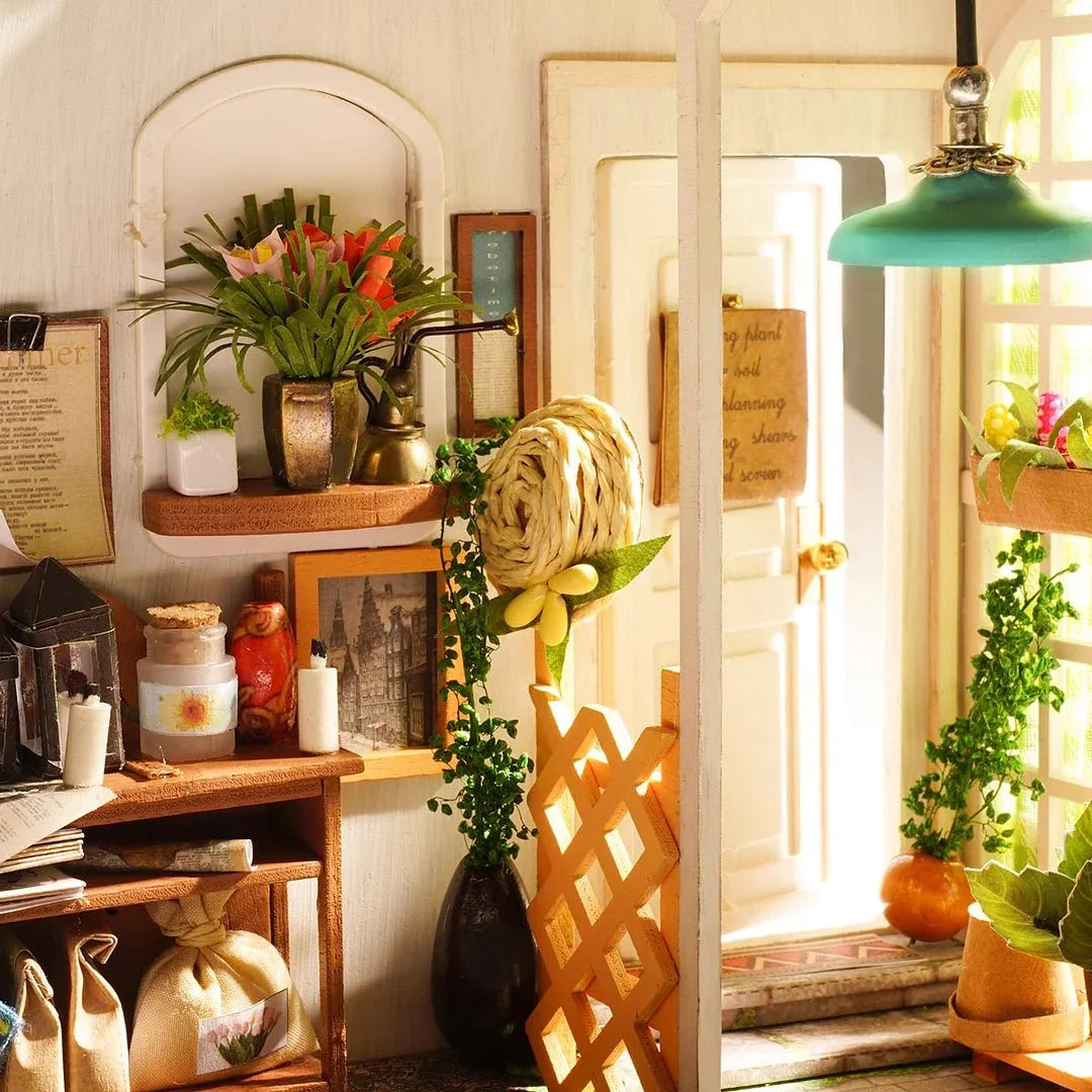 Miller's Garden DIY Miniature House Kit