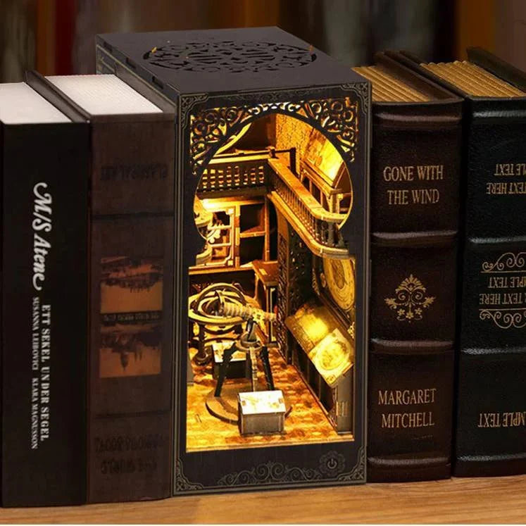 Museum of Astronomy DIY Book Nook Kit