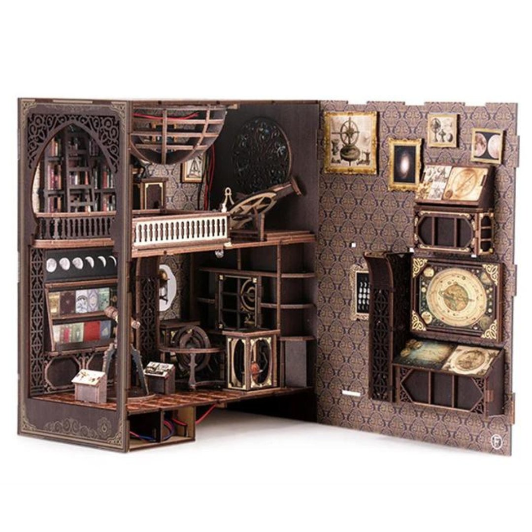 Museum of Astronomy DIY Book Nook Kit