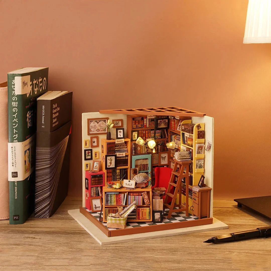 Sam's Study Library DIY Miniature House Kit