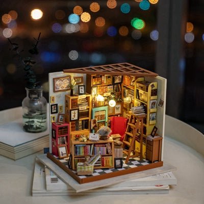 Sam's Study Library DIY Miniature House Kit