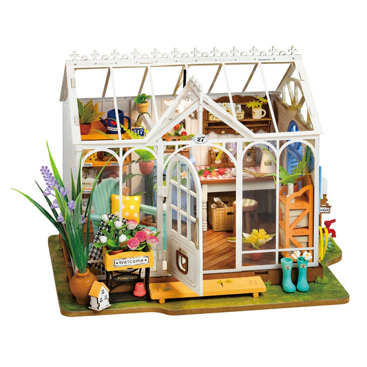DIYRICLE | Dreamy Garden House