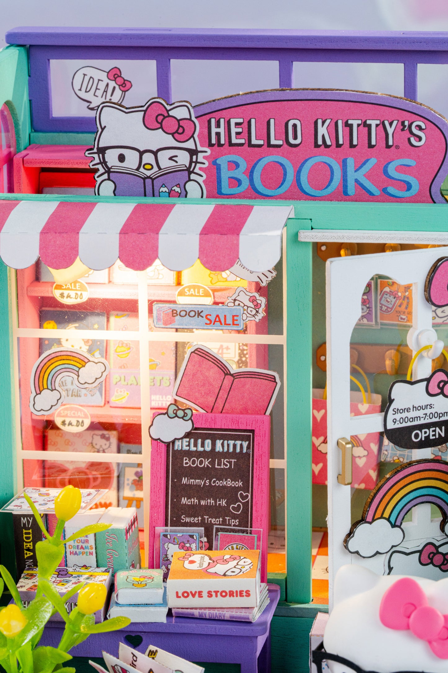 DIYRICLE | Hello Kitty® Bookstore