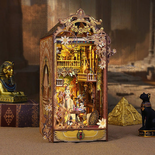 Ancient Egyptian Palace DIY Book Nook