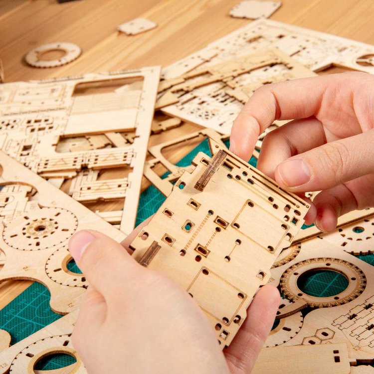 Army Jeep Scale Model 3D Wooden Puzzle