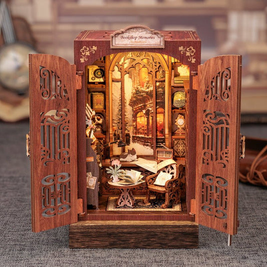 Bookshop Memories DIY Book Nook