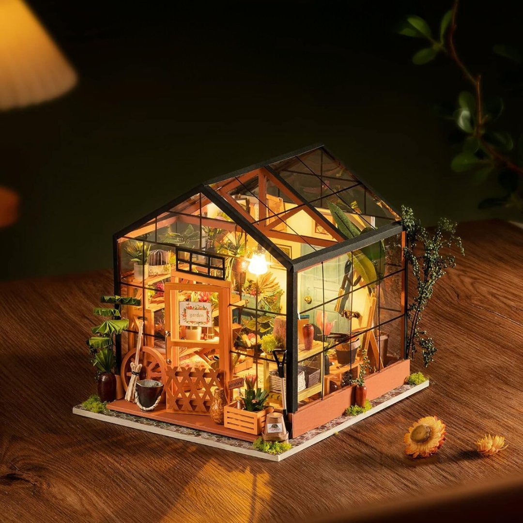 Cathy's Flower House DIY Miniature House