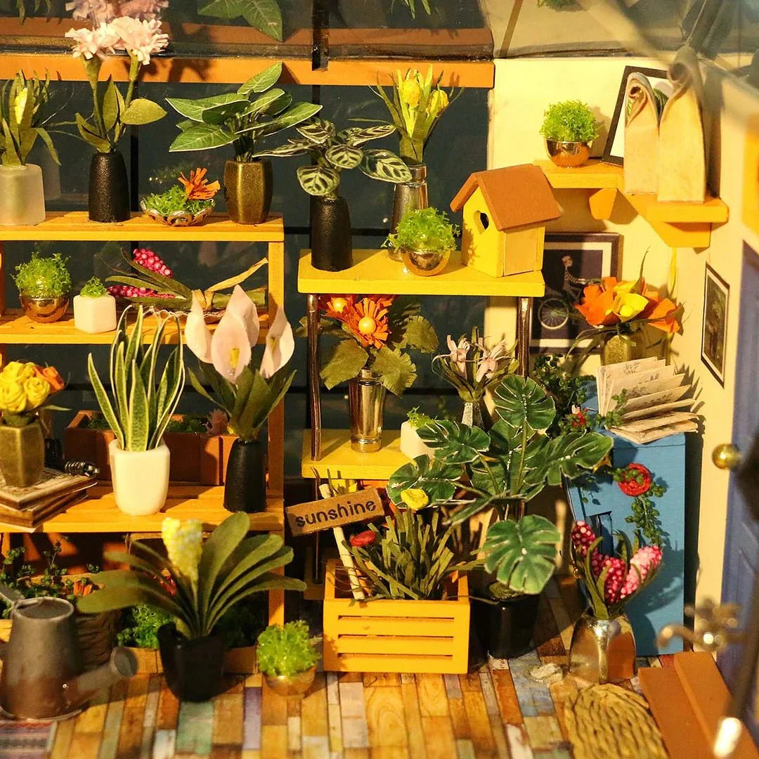 Cathy's Flower House DIY Miniature House