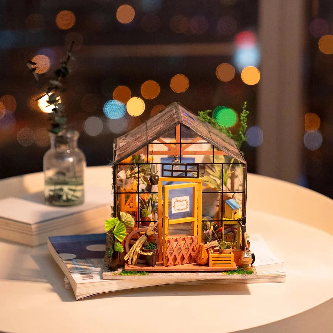 Cathy's Flower House DIY Miniature House