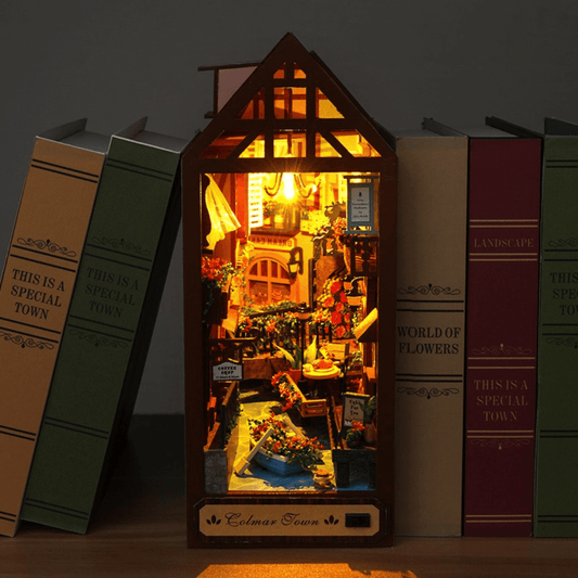 Colmar Town DIY Book Nook