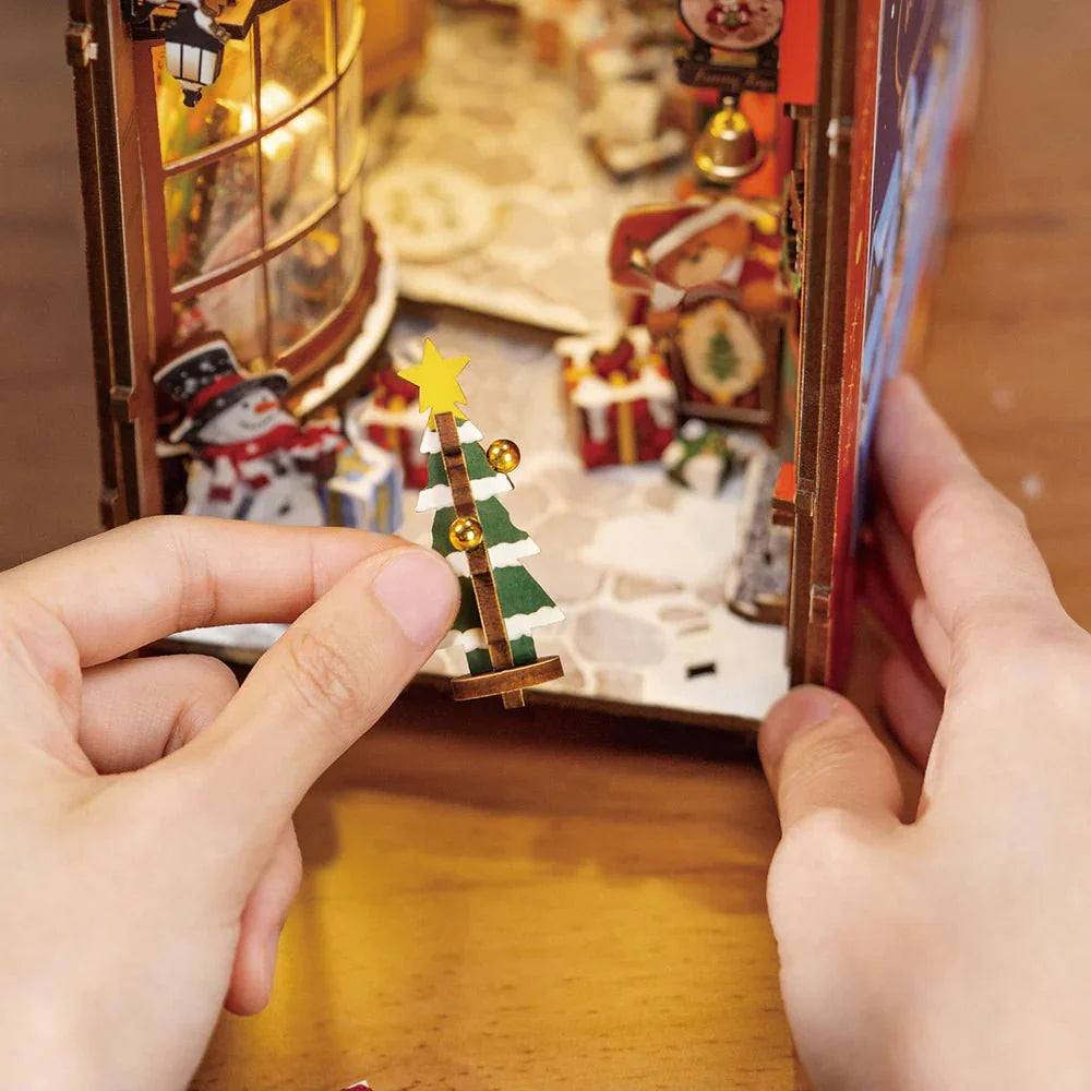 Cozy Christmas Cabin 3D DIY Book Nook Kit