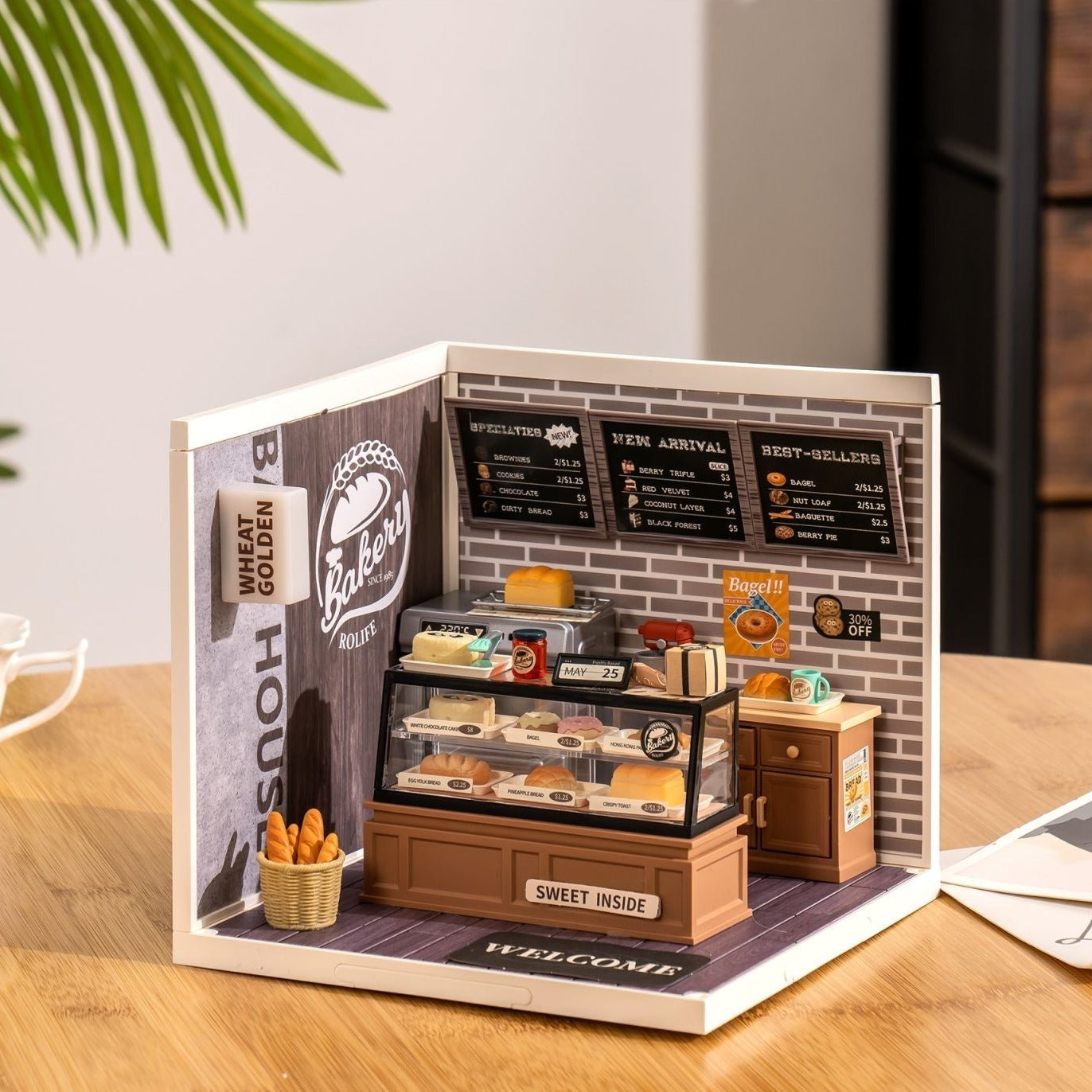 Daily Inspiration Cafe Super Creator DIY Miniature Set