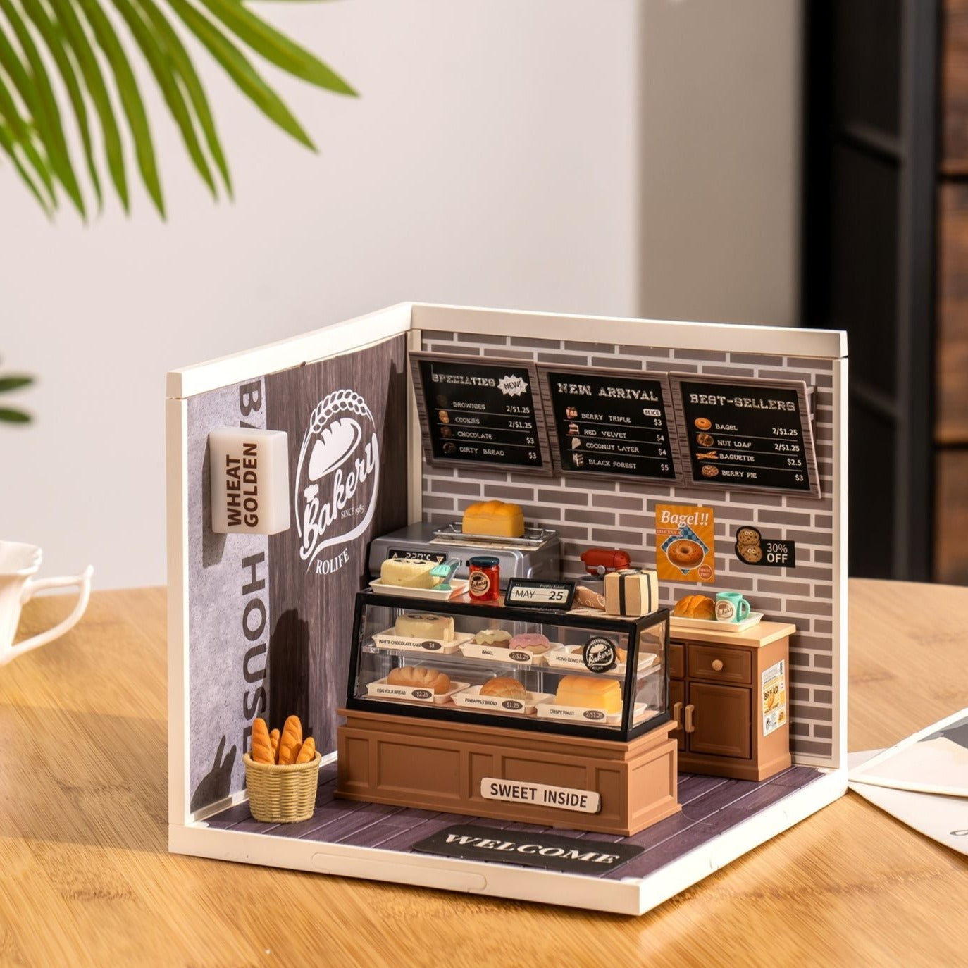 Energy Supply Store Super Creator DIY Miniature Set