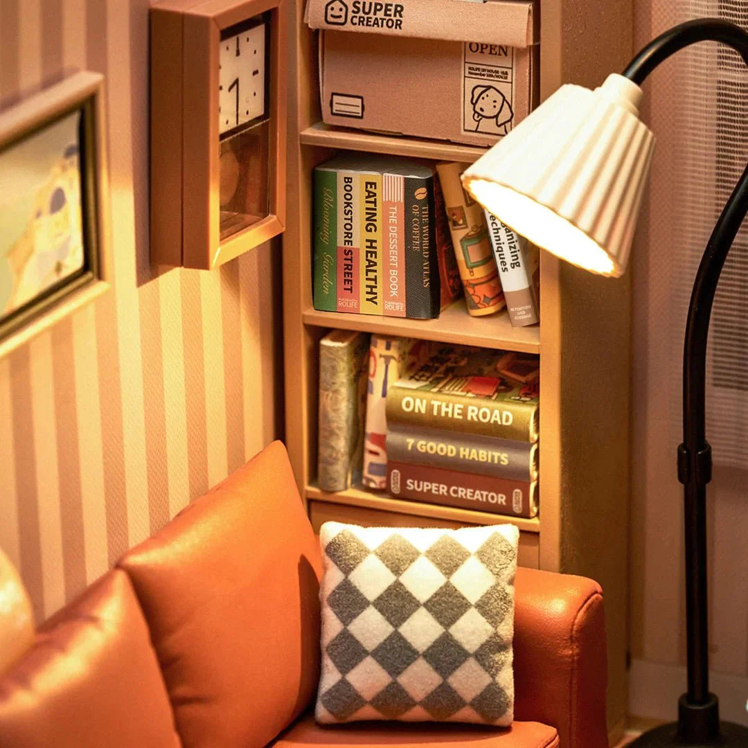 Fascinating Book Store Super Creator DIY Miniature Set