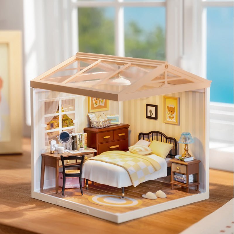 Fascinating Book Store Super Creator DIY Miniature Set