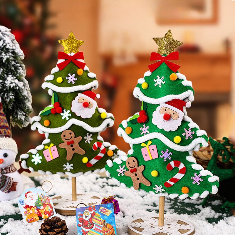 FeltFun DIY Christmas Tree
