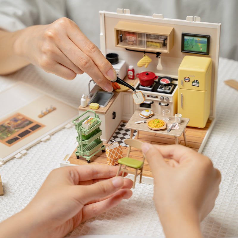 Golden Wheat Bakery Super Creator DIY Miniature Set