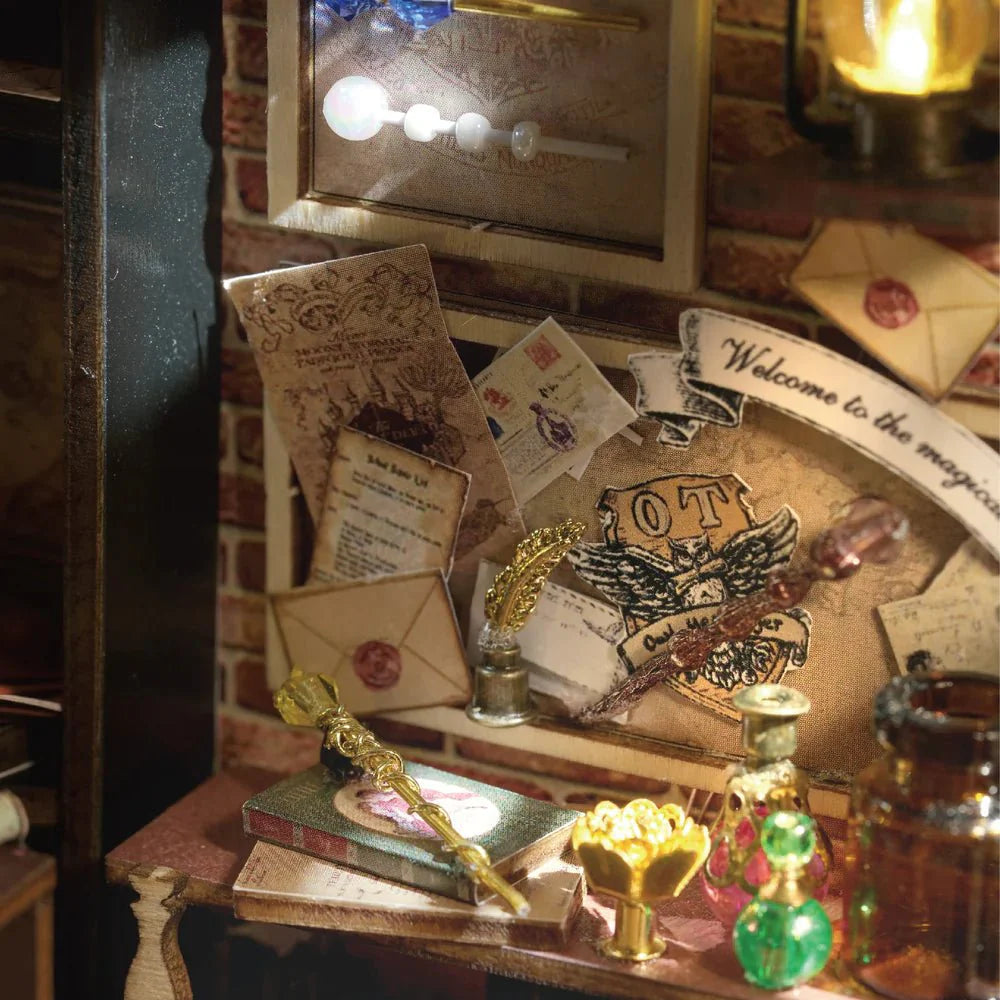 Magic Wand Shop Miniature Book Nook Kit