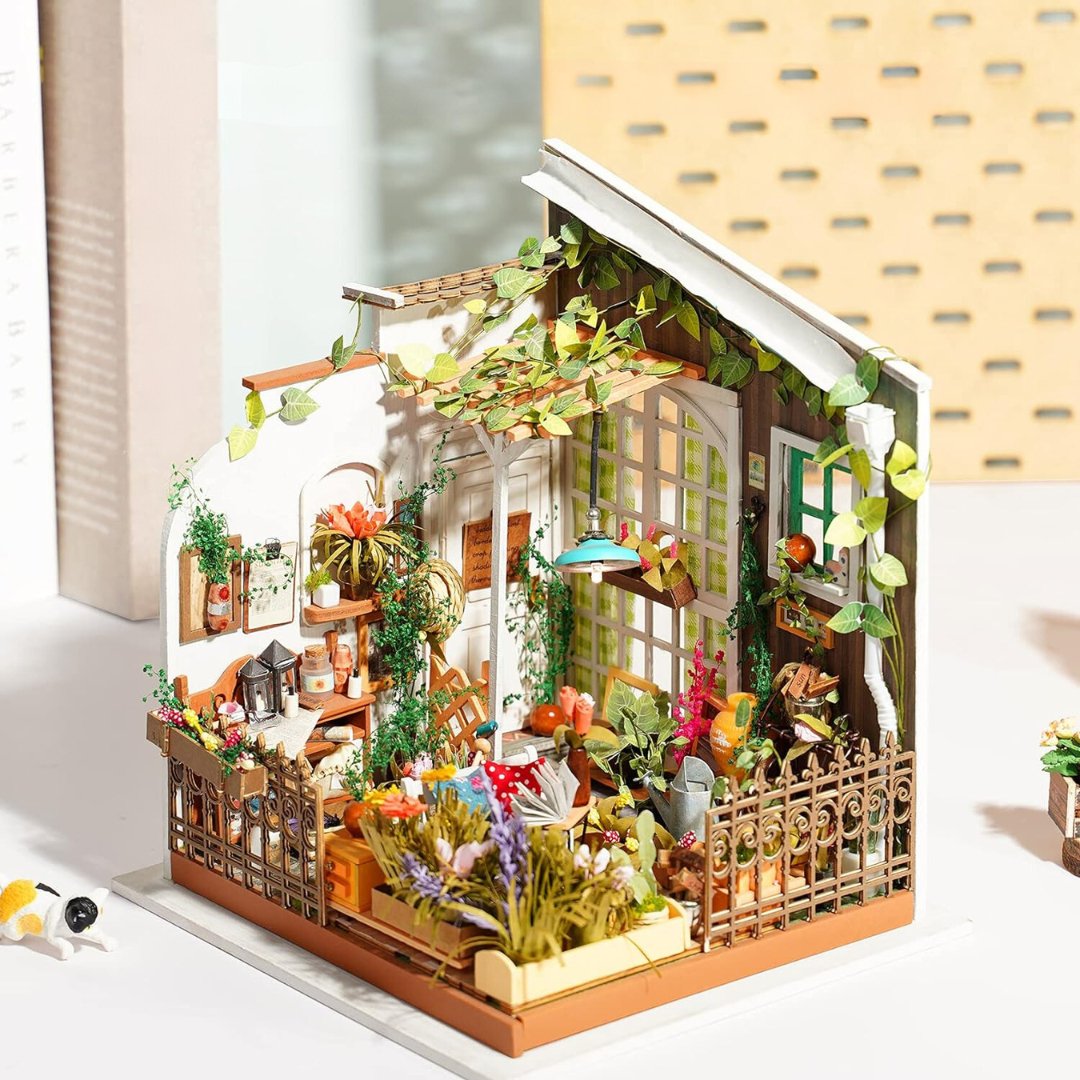 Miller's Garden DIY Miniature House Kit