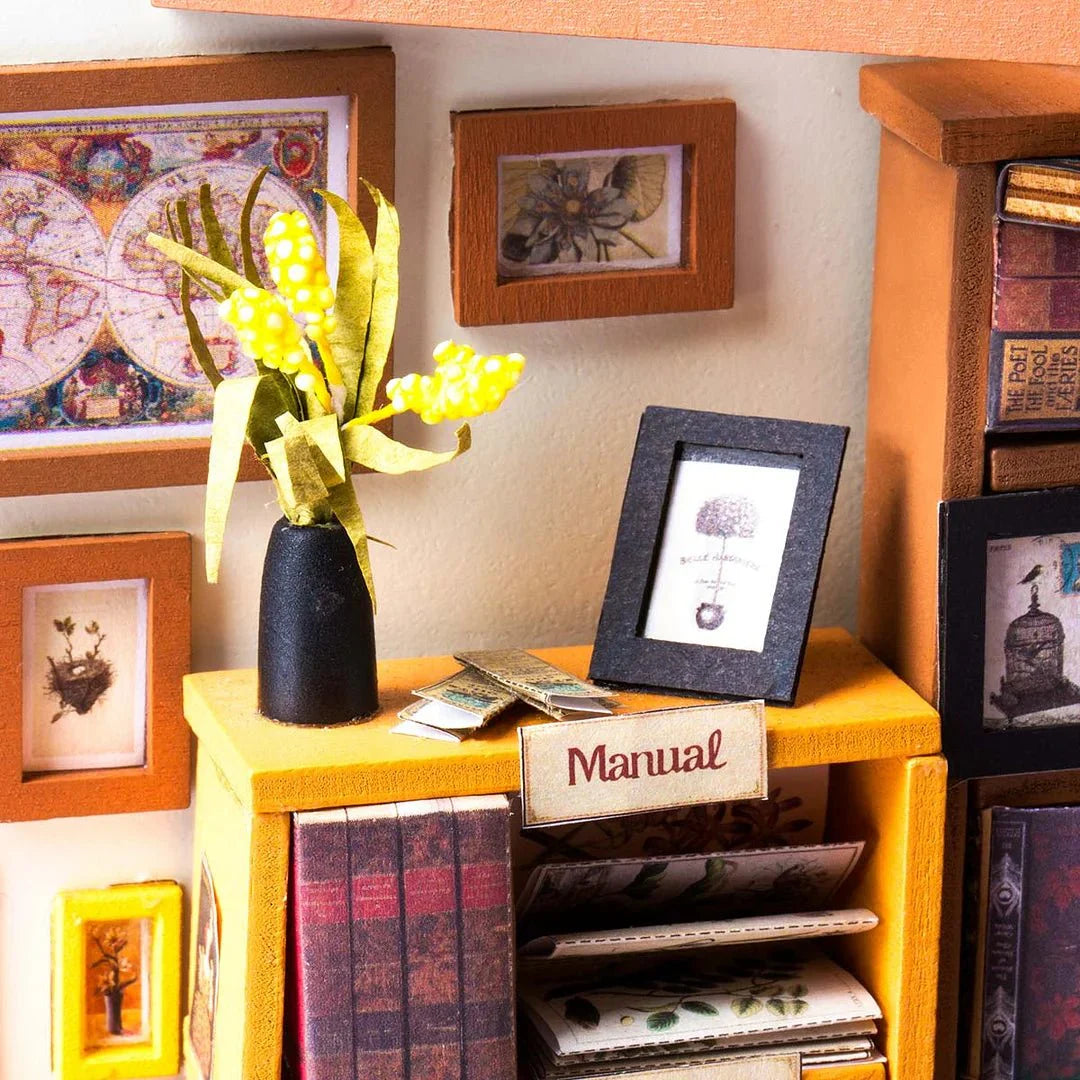 Sam's Study Library DIY Miniature House Kit