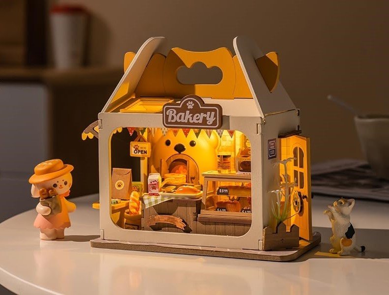 Teddy's Bread Box - Food Box Shop DIY Miniature House Kit