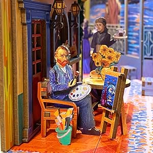 Vincent Van Gogh's World DIY Book Nook