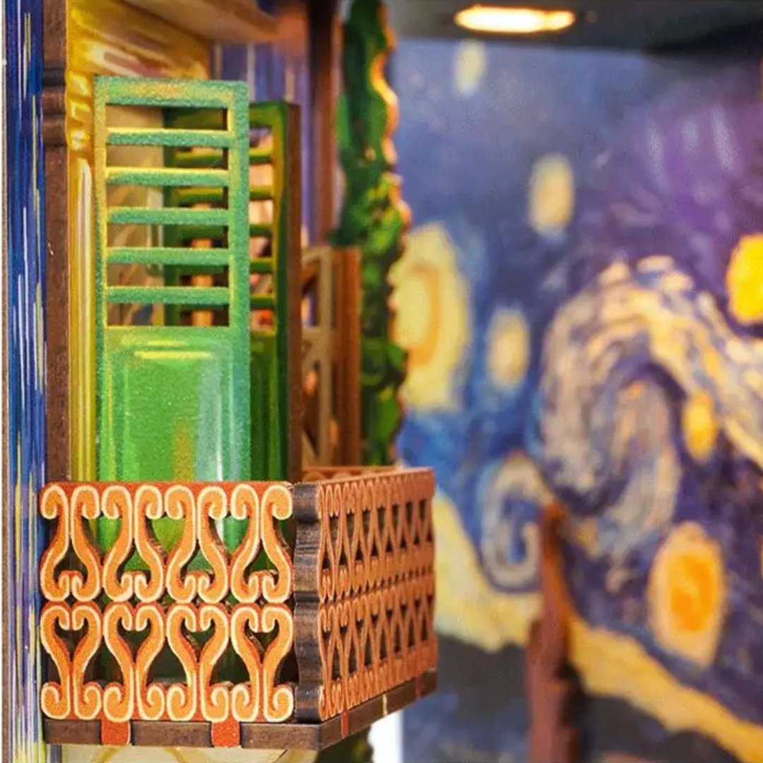 Vincent Van Gogh's World DIY Book Nook